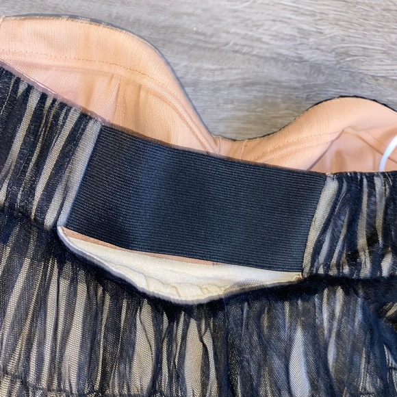 LaRok babydoll strapless top layered black mesh with pleats - Picture 3 of 8